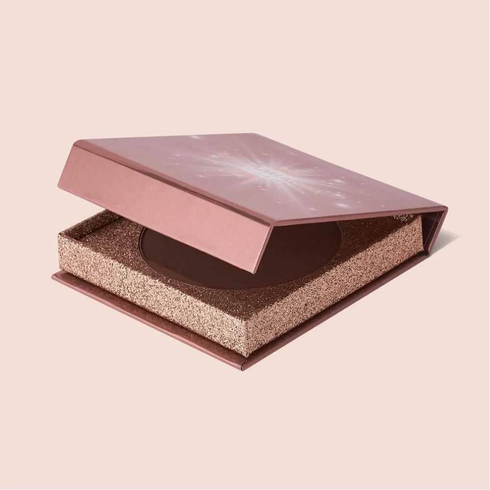 Bellamianta Luxury Tanning Illuminating Bronzing Powder - Image 4