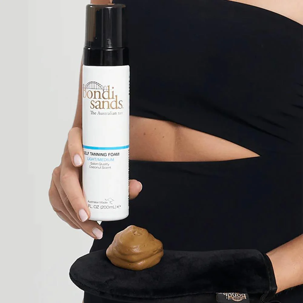 Bondi Sands Self Tanning Foam Light-Medium 200ml - Image 4