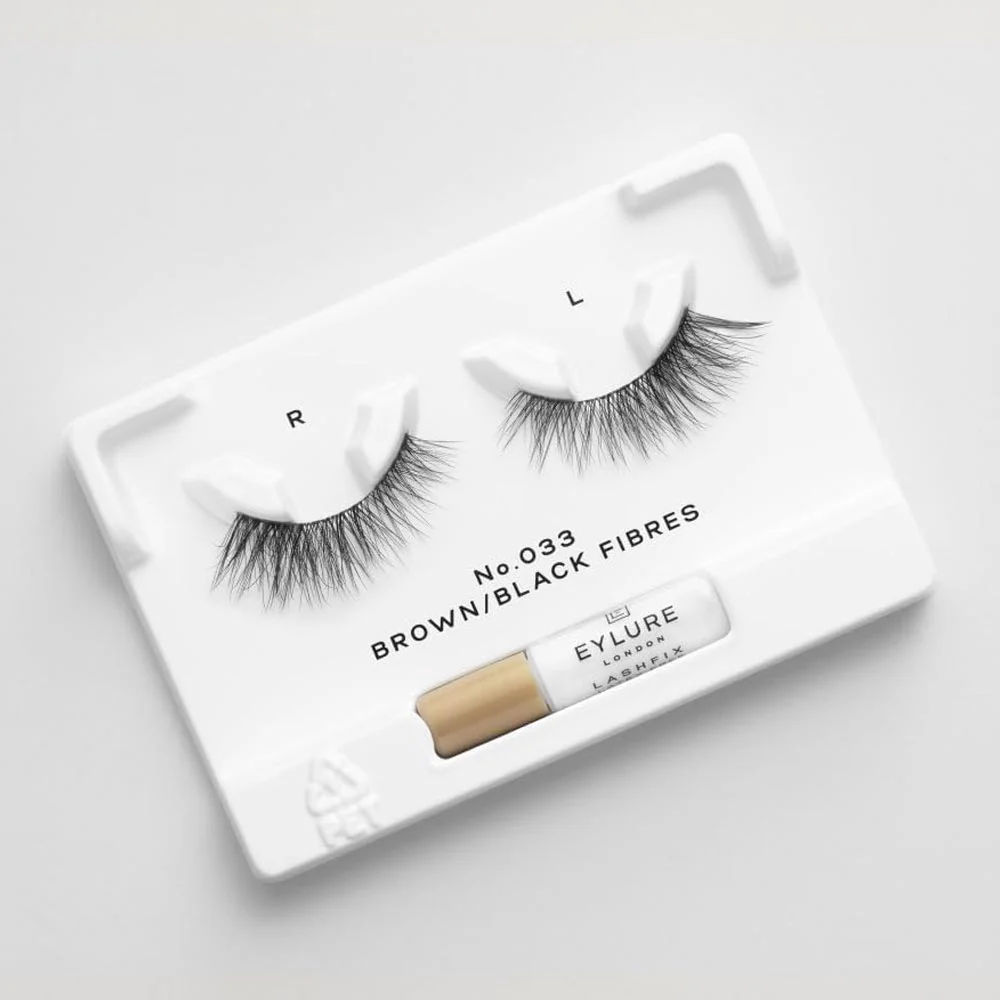 Eylure Naturals Lashes Brown/Black 033 - Image 4
