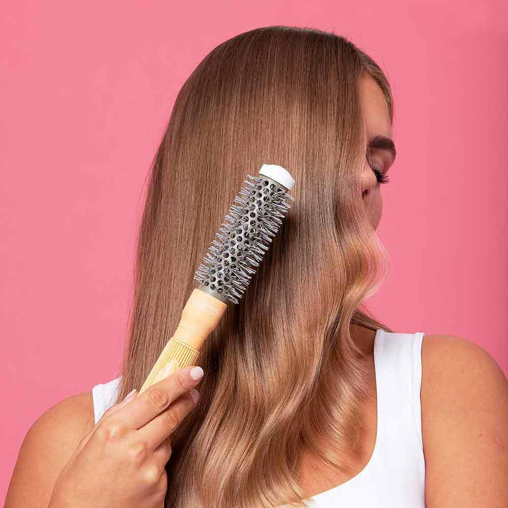 Faro Haircare 25mm Ceramic Round Hairbrush - Image 4