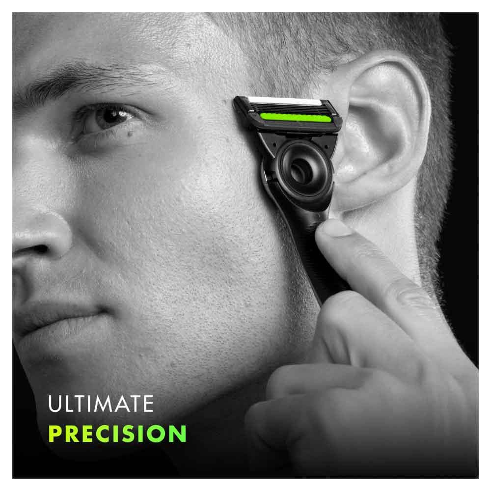 Gillette Labs Exfoliating Razor With Magnetic Docking Stand - Image 4