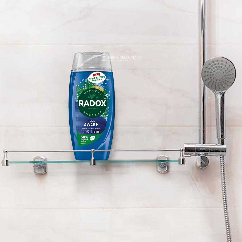 Radox Shower Feel Awake Sea Minerals & Fennel Shower Gel 225ml - Image 2