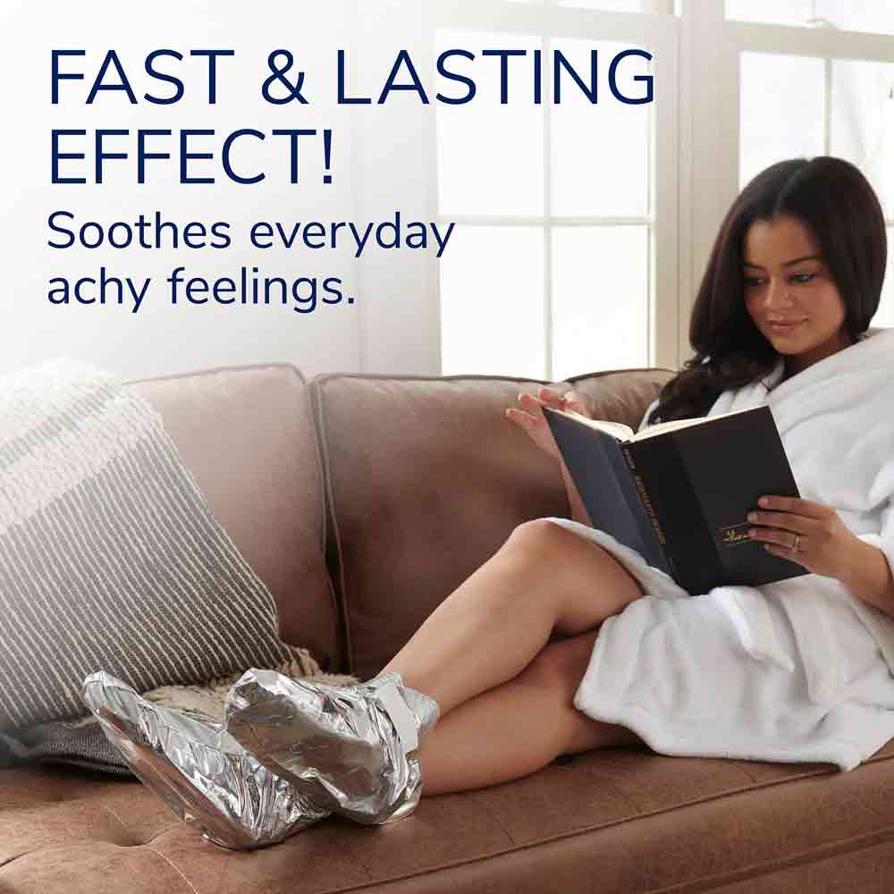 Scholl Soothing & Revitalising Foot Mask 1 Pair - Image 5