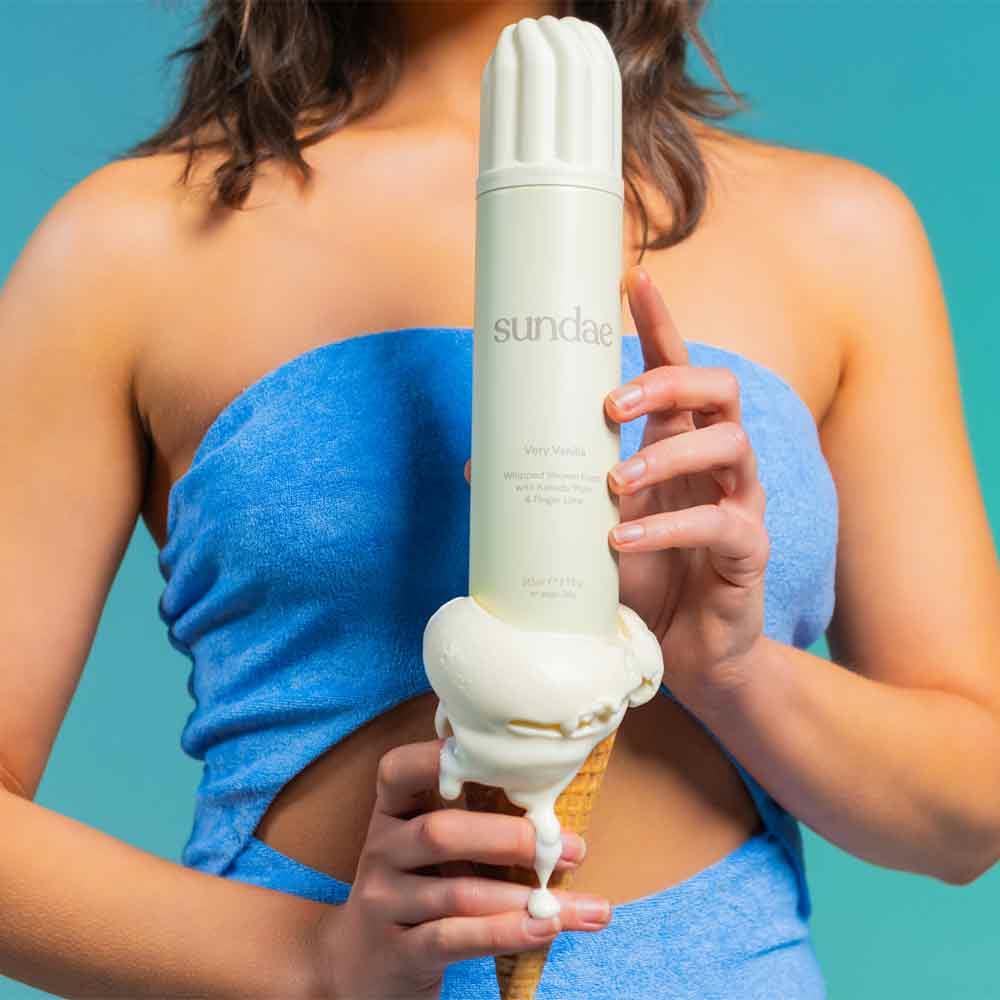 Sundae Whipped Shower Foam Very Vanilla 265ml - Image 4